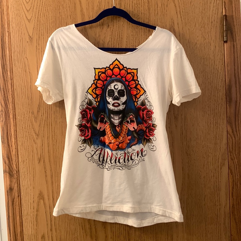 Women’s Affliction Tee-Size XL